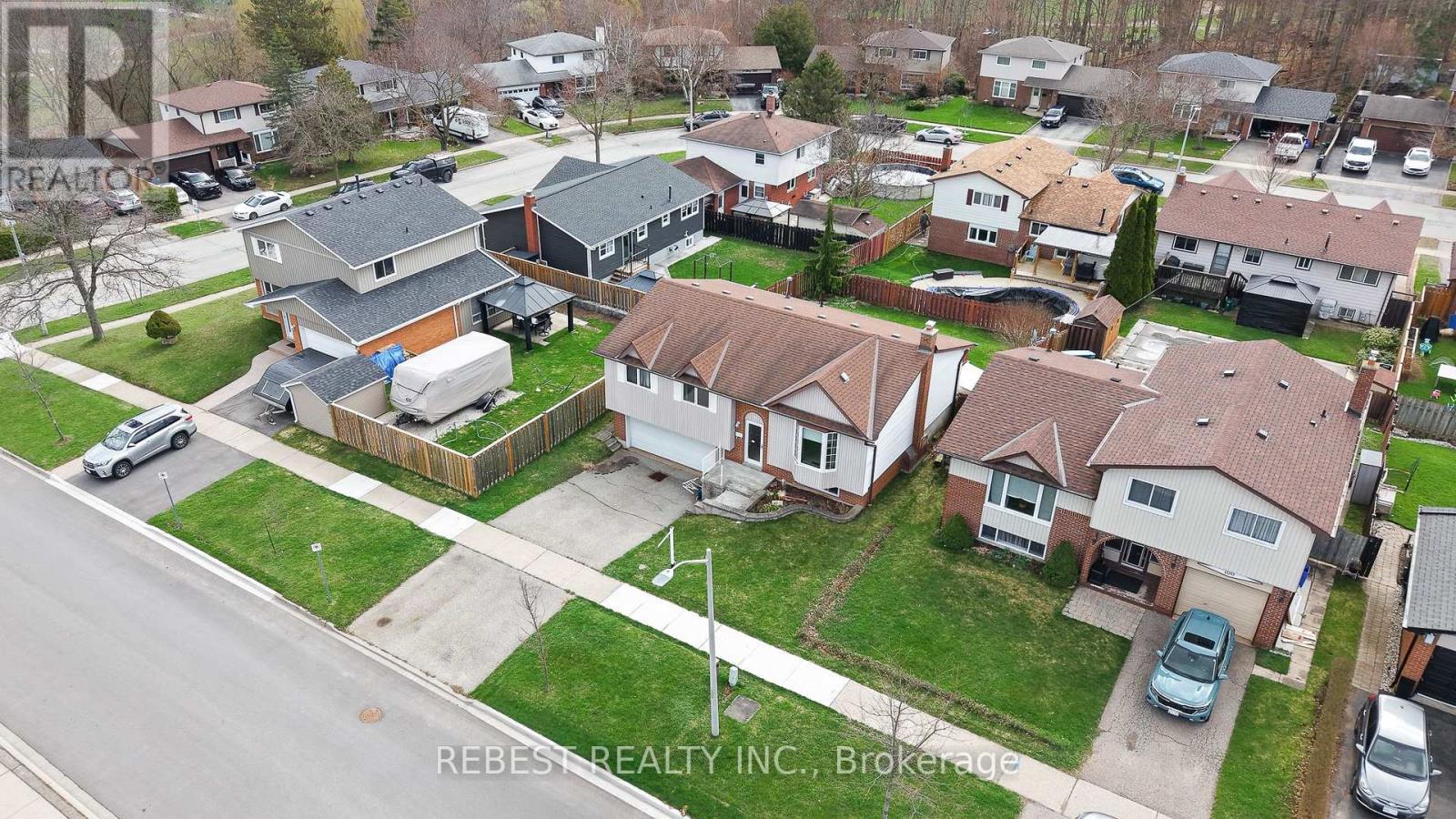 98 Cobblehill Road, Halton Hills, ON - With View