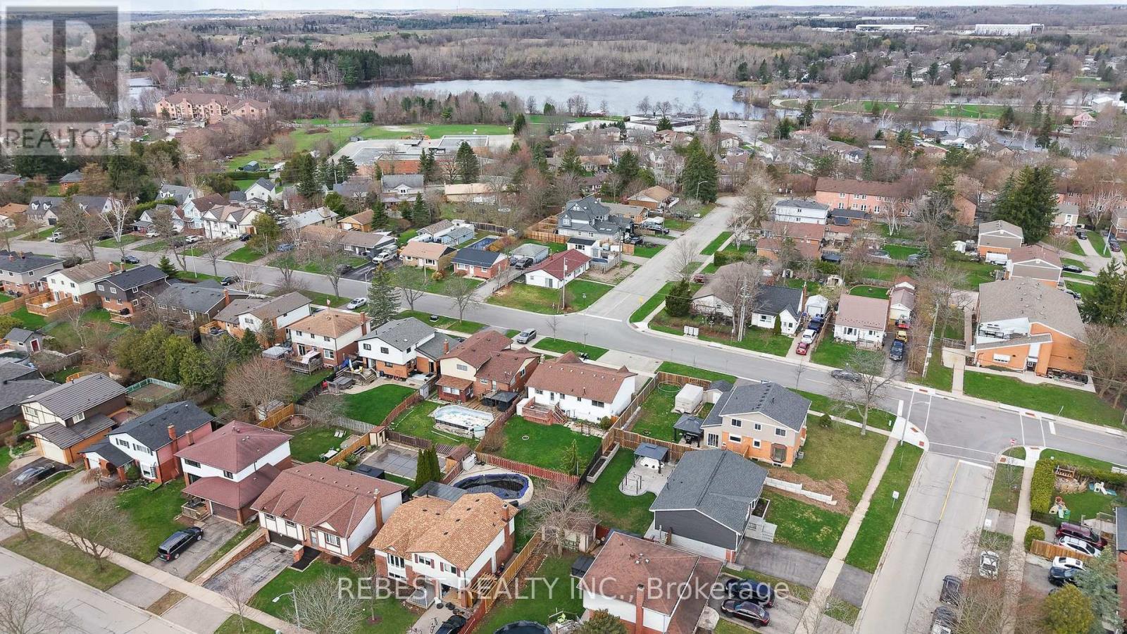 98 Cobblehill Road, Halton Hills, ON - With View