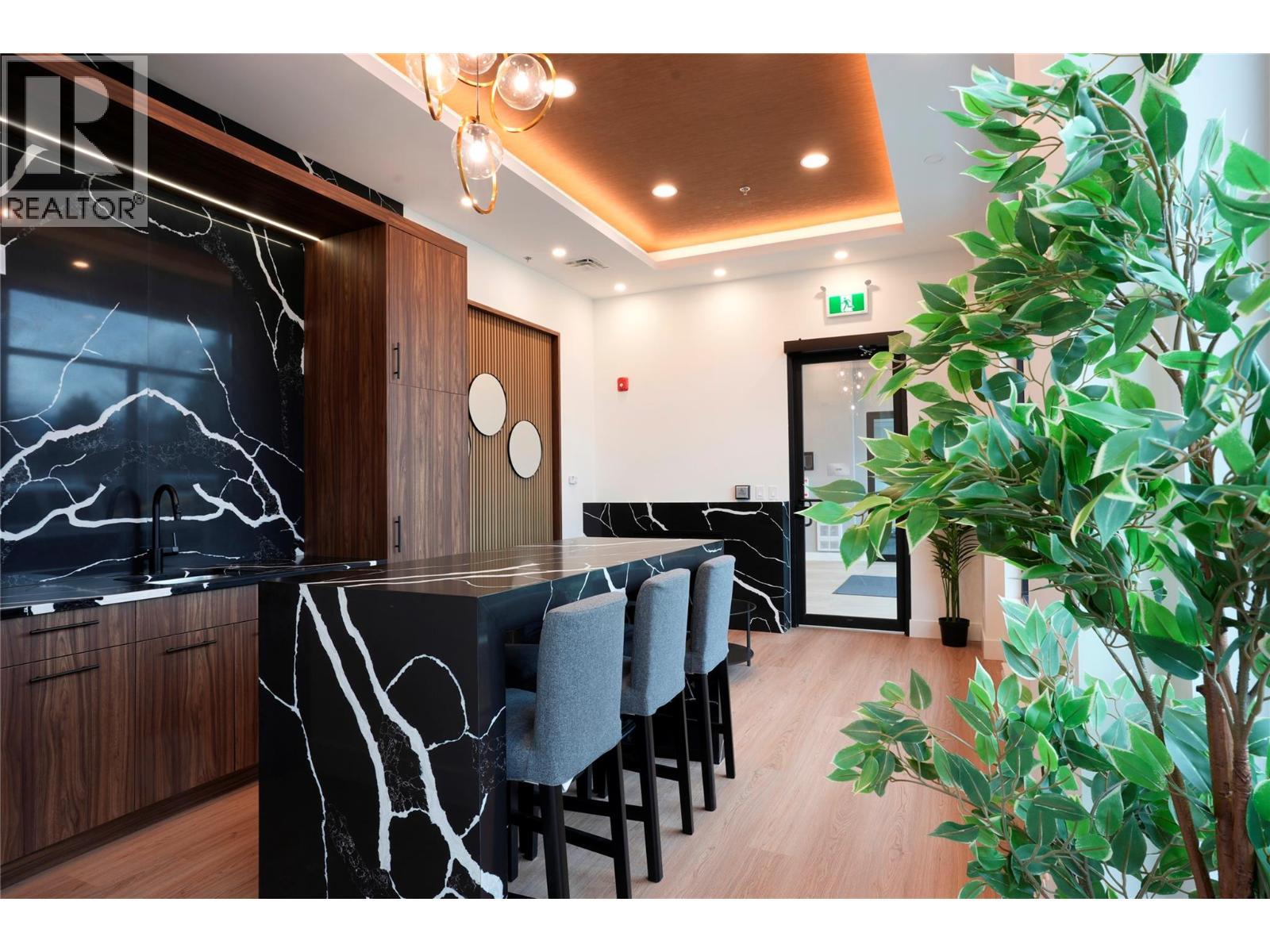 Common Lounge - 1380 Pridham Avenue Unit# 314, Kelowna, BC - Indoor Photo Showing Other Room