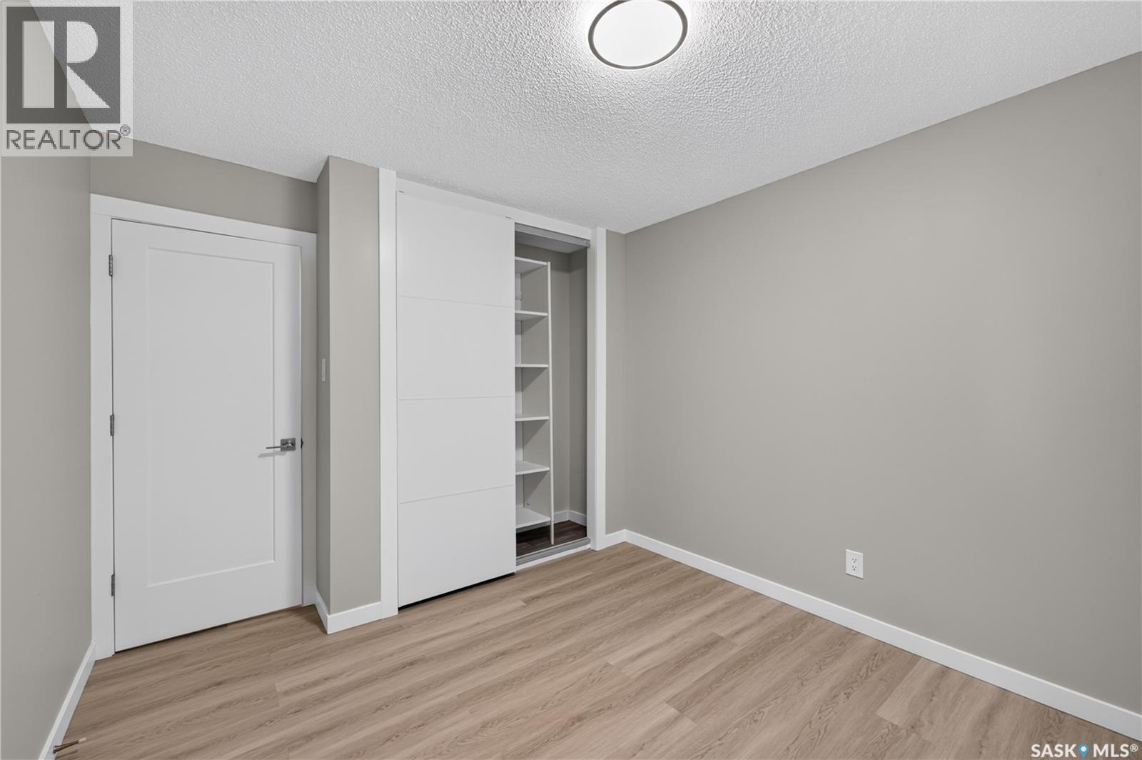 18 University Park Drive, Regina, SK - Indoor Photo Showing Other Room