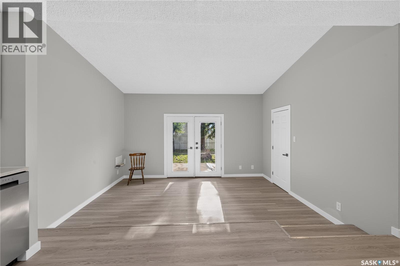 18 University Park Drive, Regina, SK - Indoor Photo Showing Other Room