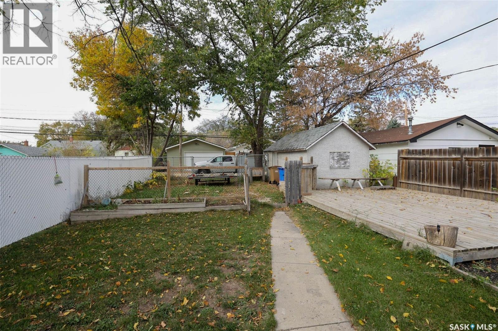 840 Argyle Street, Regina, SK - Outdoor