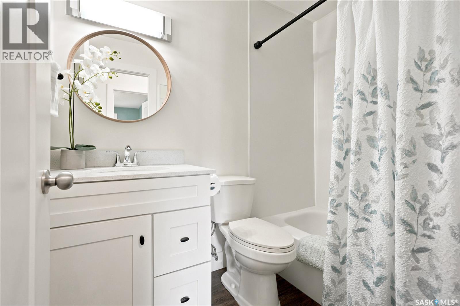 116 Mcmaster Crescent, Saskatoon, SK - Indoor Photo Showing Bathroom