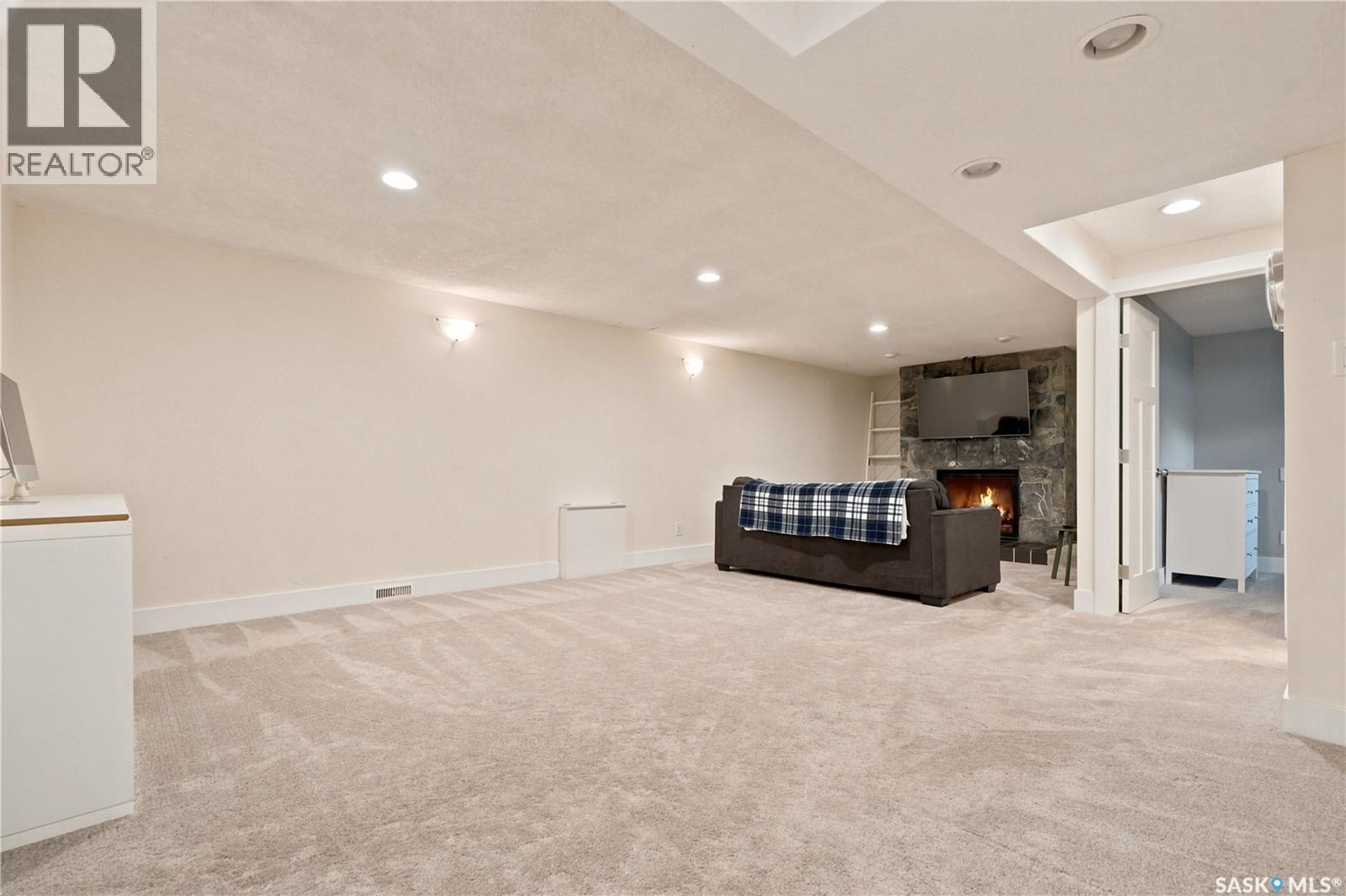 116 Mcmaster Crescent, Saskatoon, SK - Indoor Photo Showing Other Room