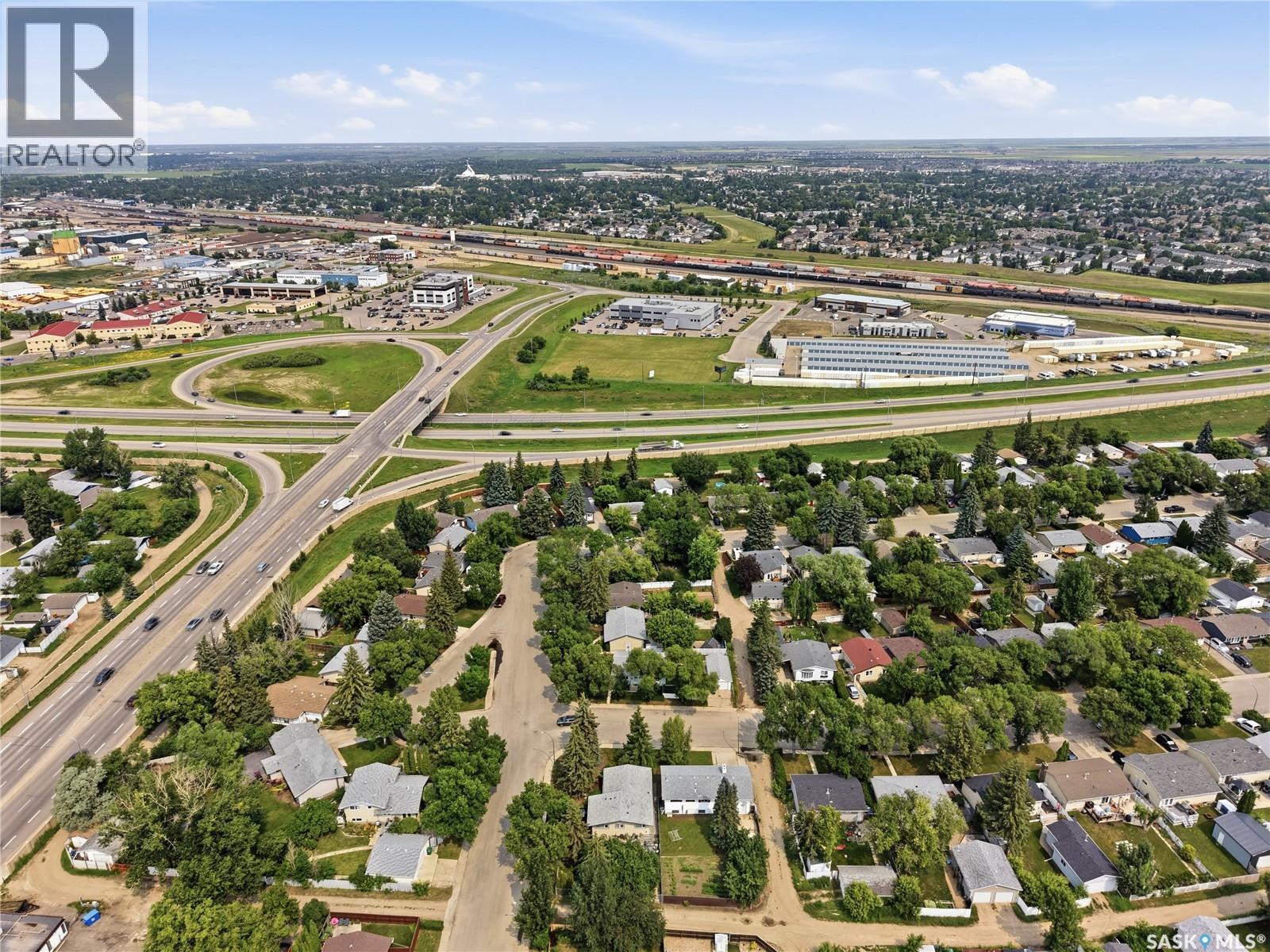 116 Mcmaster Crescent, Saskatoon, SK - Outdoor With View