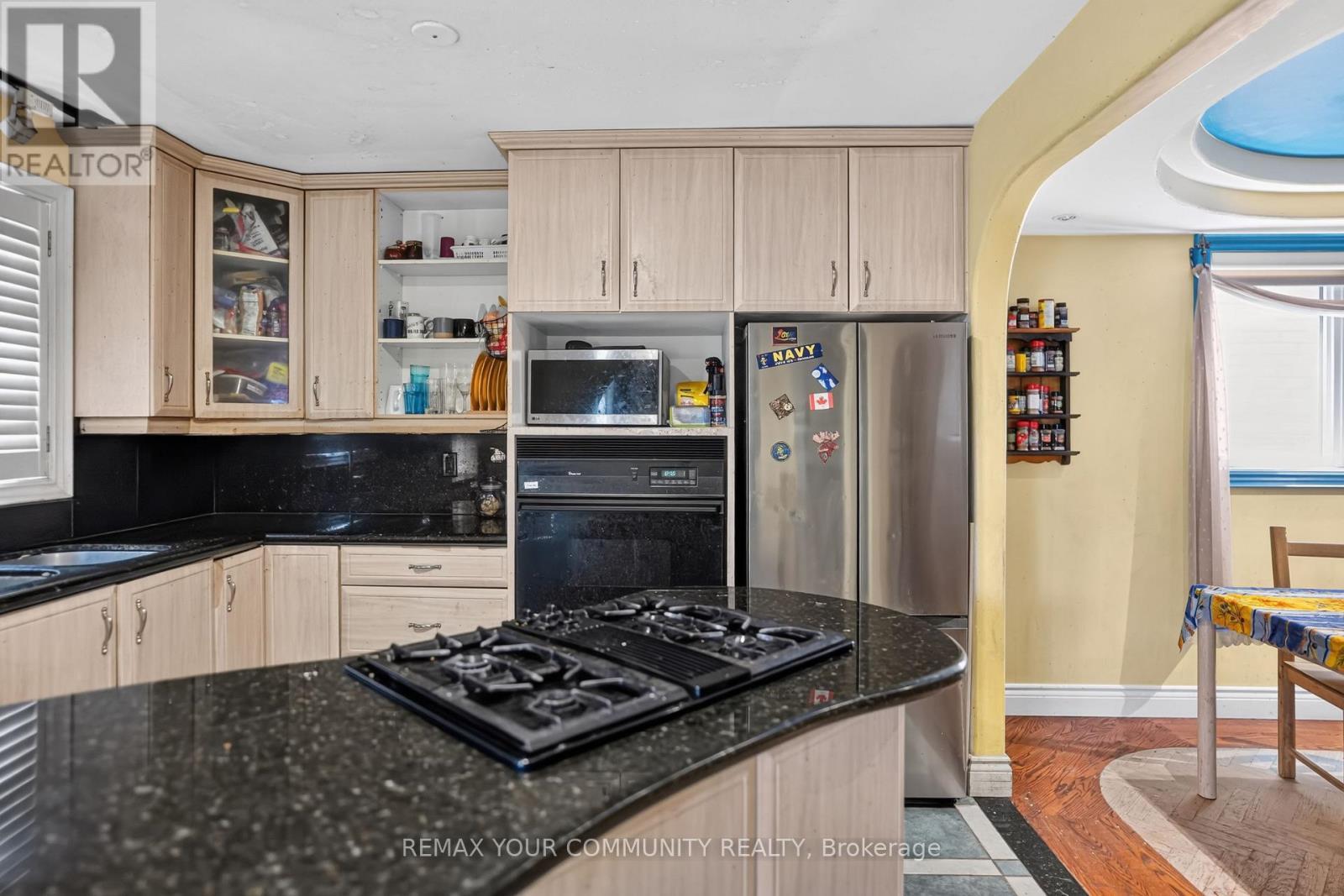 79 Westhampton Drive, Vaughan, ON - Indoor Photo Showing Kitchen