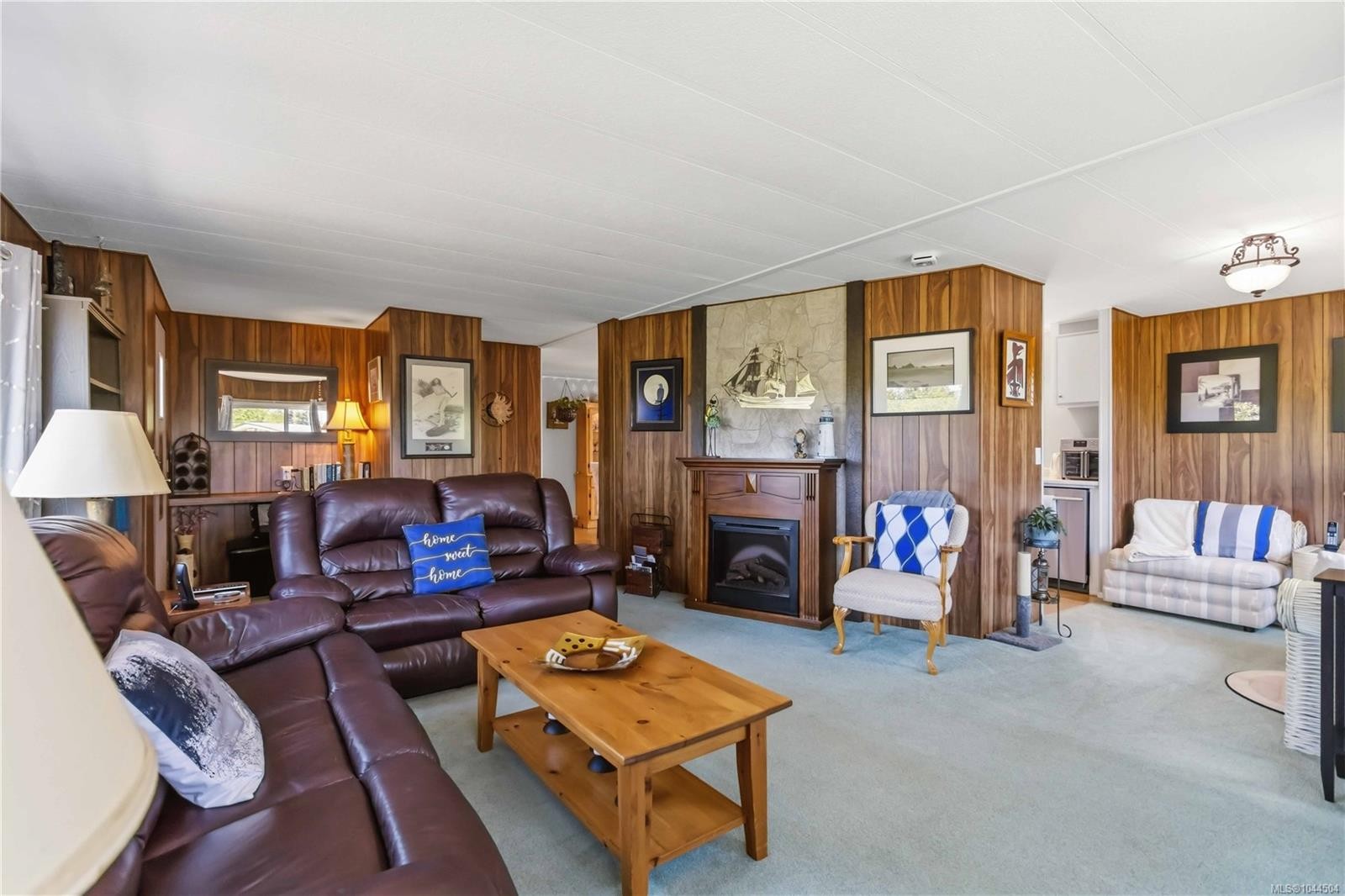 #6-158 Cooper Rd, View Royal, BC