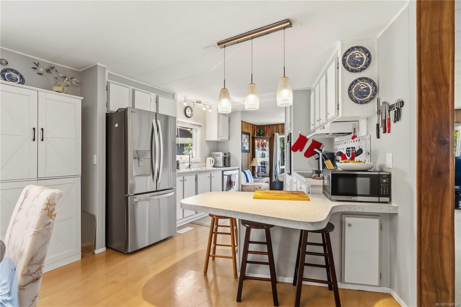#6-158 Cooper Rd, View Royal, BC
