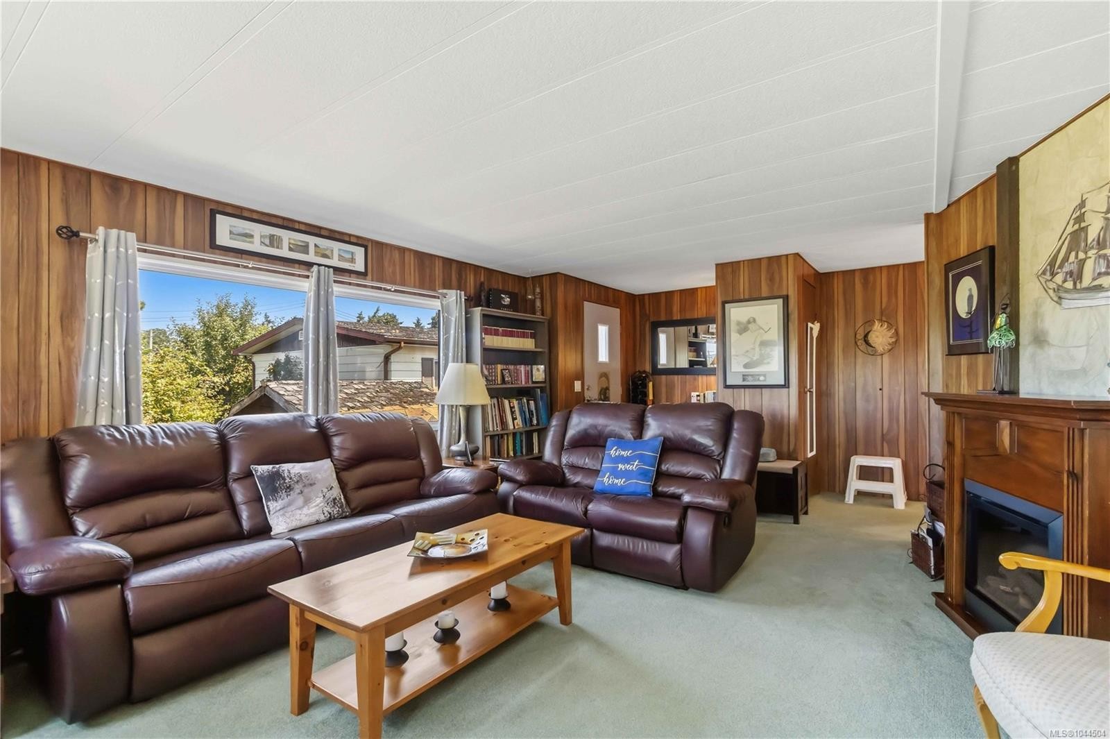 #6-158 Cooper Rd, View Royal, BC