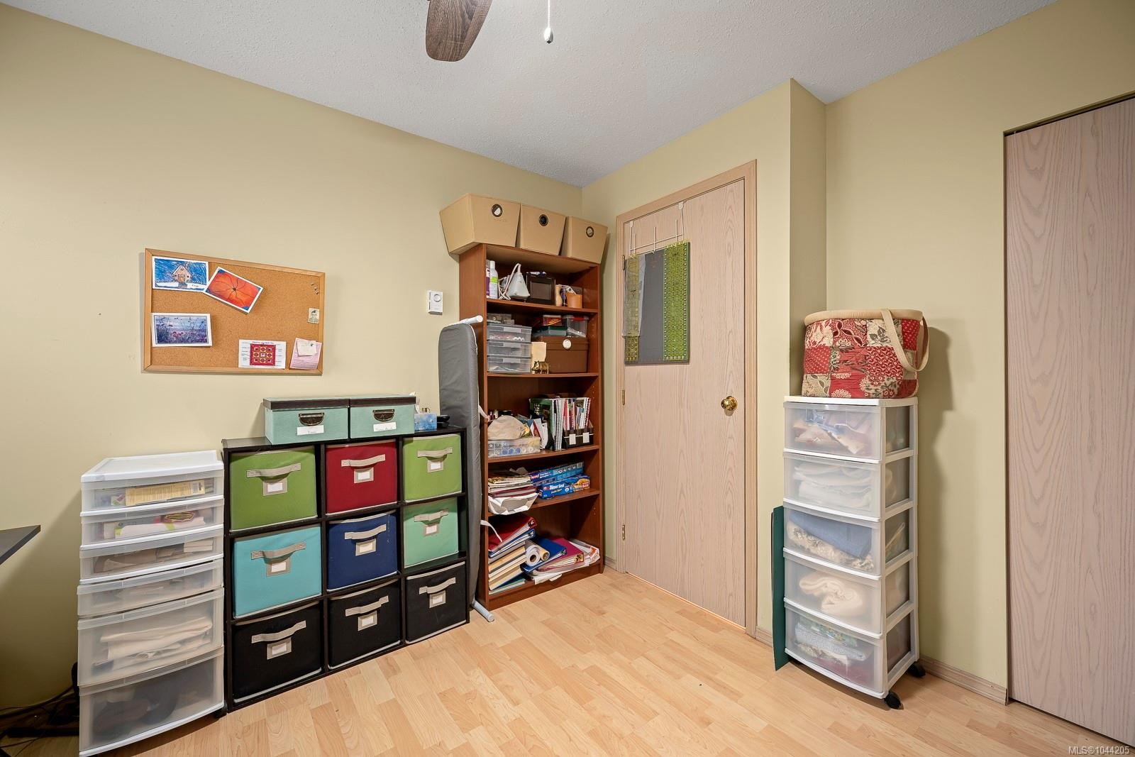 #203B-698 Aspen Rd, Comox, BC - Indoor