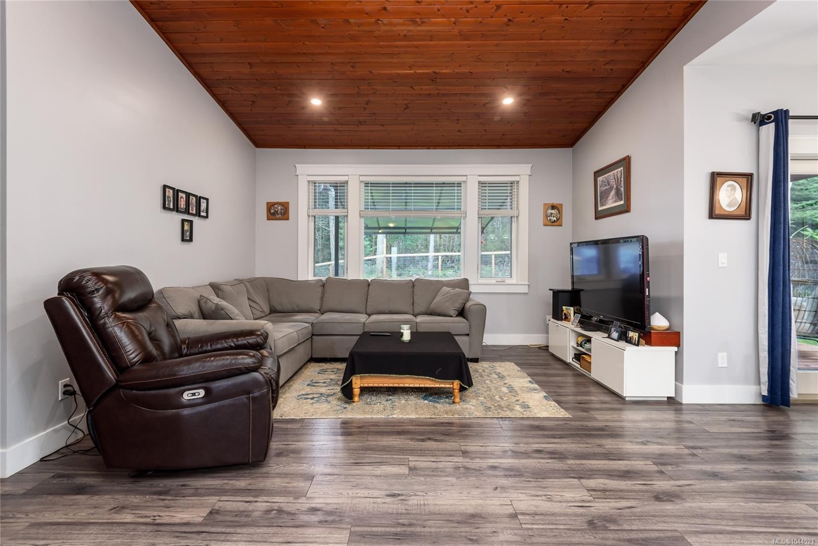 2129 Blue Jay Pl, Courtenay, BC