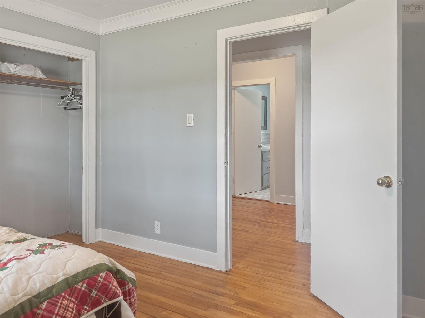 119 Pier Road, Parrsboro, NS - Indoor Photo Showing Bedroom