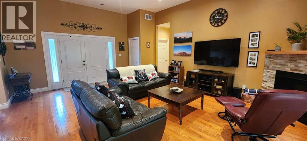 110 Monck Square, Deep River, ON - Indoor Photo Showing Living Room With Fireplace