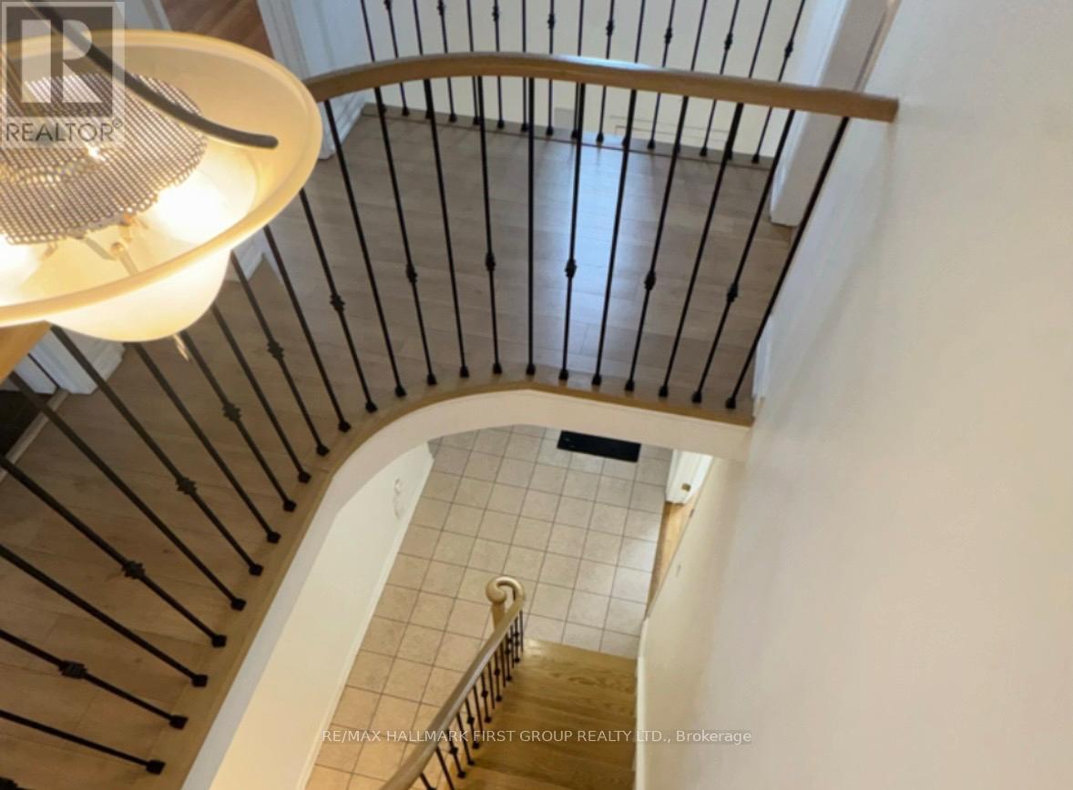 6 Carruthers Crescent, Barrie, ON - Photo Showing Other Room