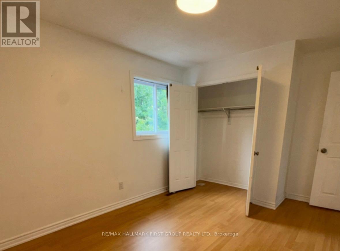 6 Carruthers Crescent, Barrie, ON - Indoor Photo Showing Other Room