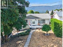 341 2 Street SE Salmon Arm, BC V1E 4H3