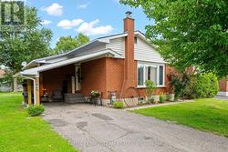 286 JAMES STREET Renfrew, ON K7V 2N9