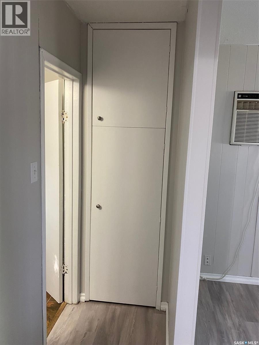 316 5Th Street W, Carlyle, SK - Indoor Photo Showing Other Room