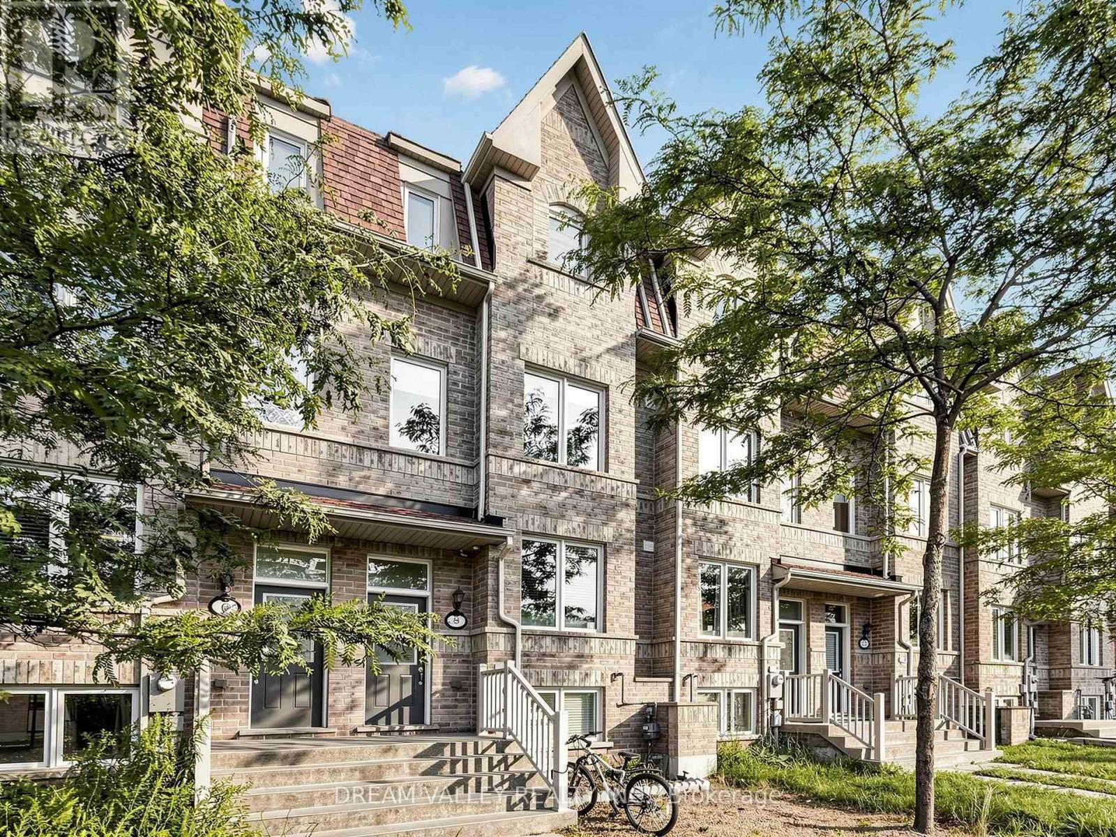 Front side - 8 Zezel Way, Toronto, ON - Outdoor With Facade