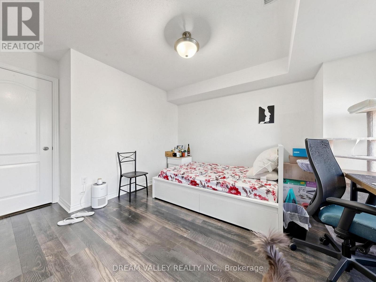 8 Zezel Way, Toronto, ON - Indoor Photo Showing Bedroom