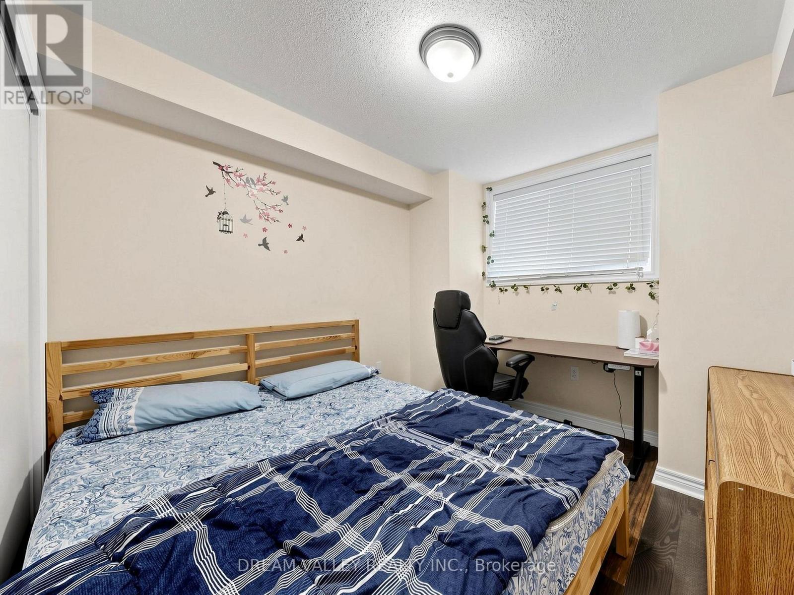 8 Zezel Way, Toronto, ON - Indoor Photo Showing Bedroom