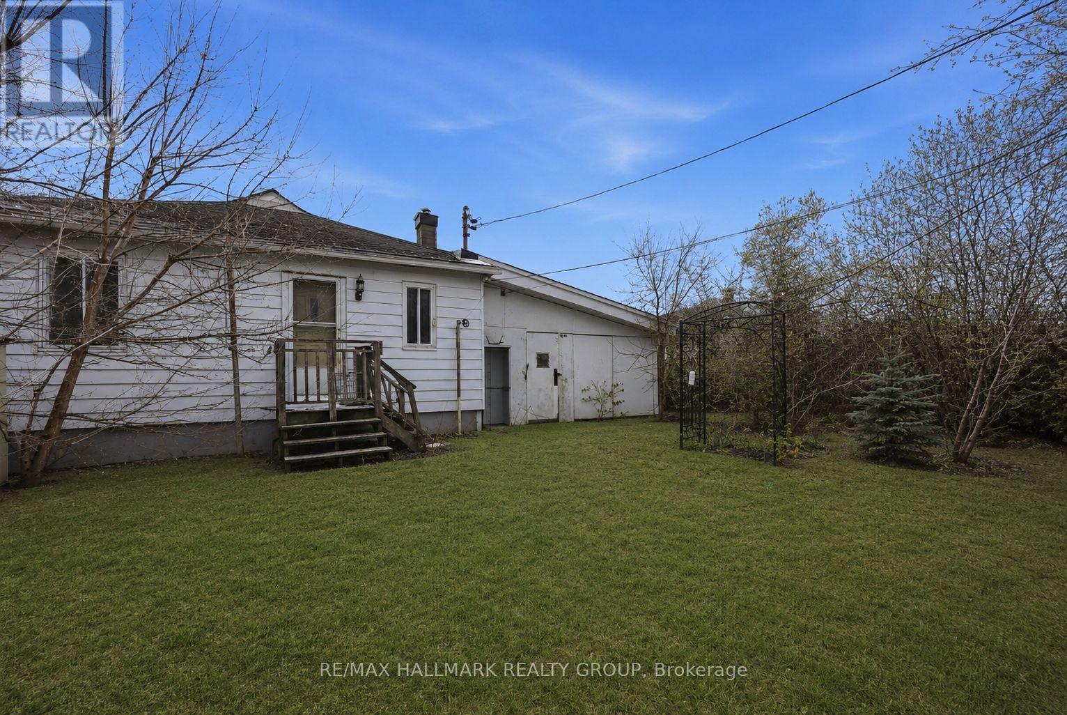 479 Newman Avenue, Ottawa, ON - Outdoor