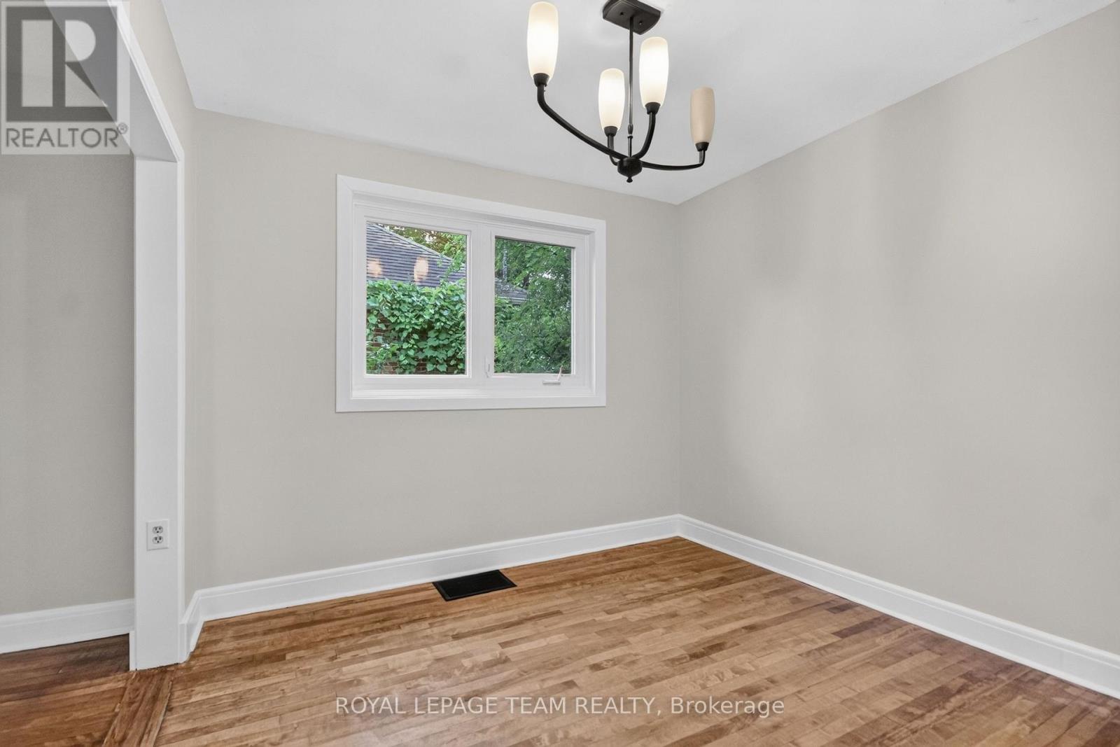 157 Mulvihill Avenue, Ottawa, ON - Indoor Photo Showing Other Room