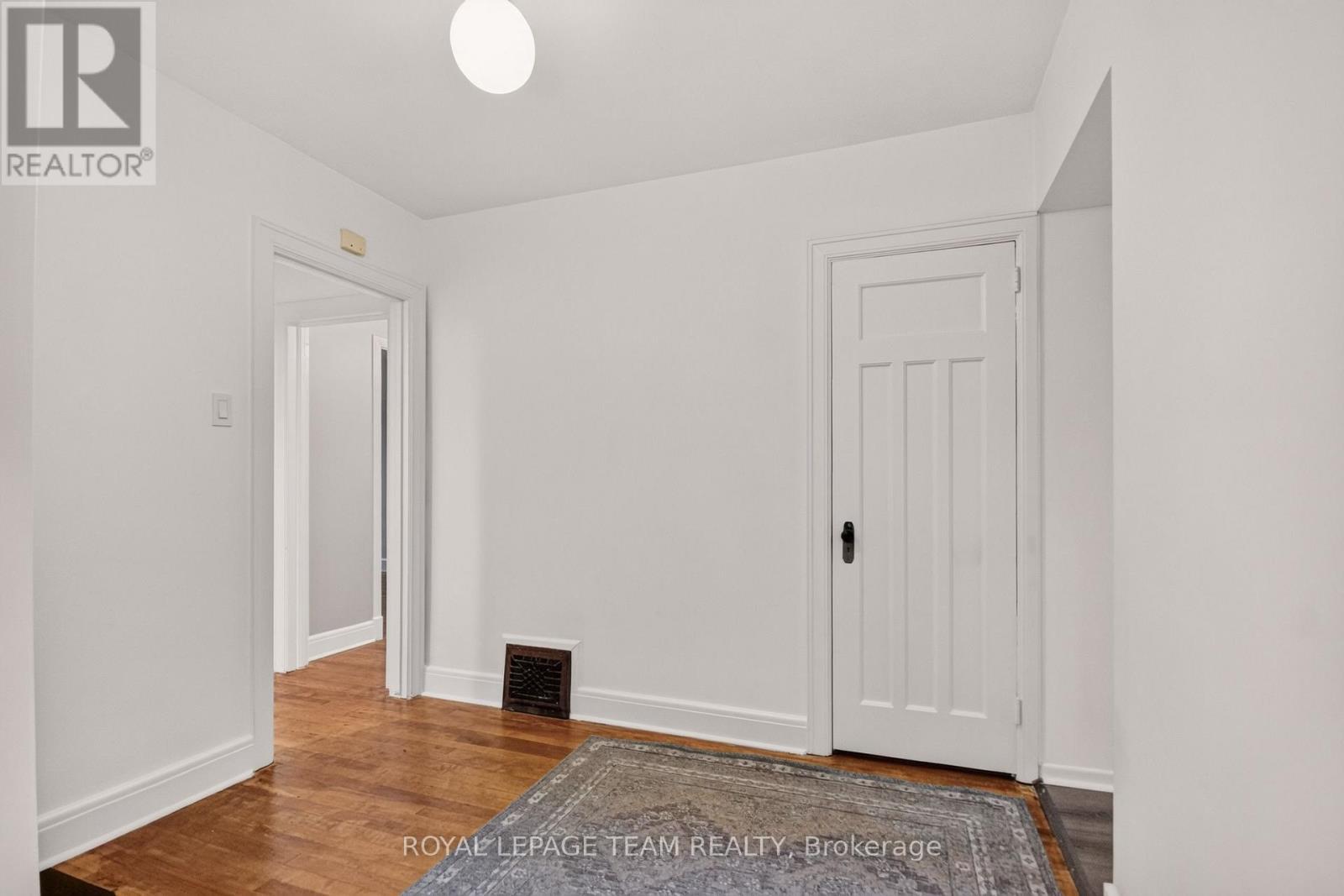157 Mulvihill Avenue, Ottawa, ON - Indoor Photo Showing Other Room