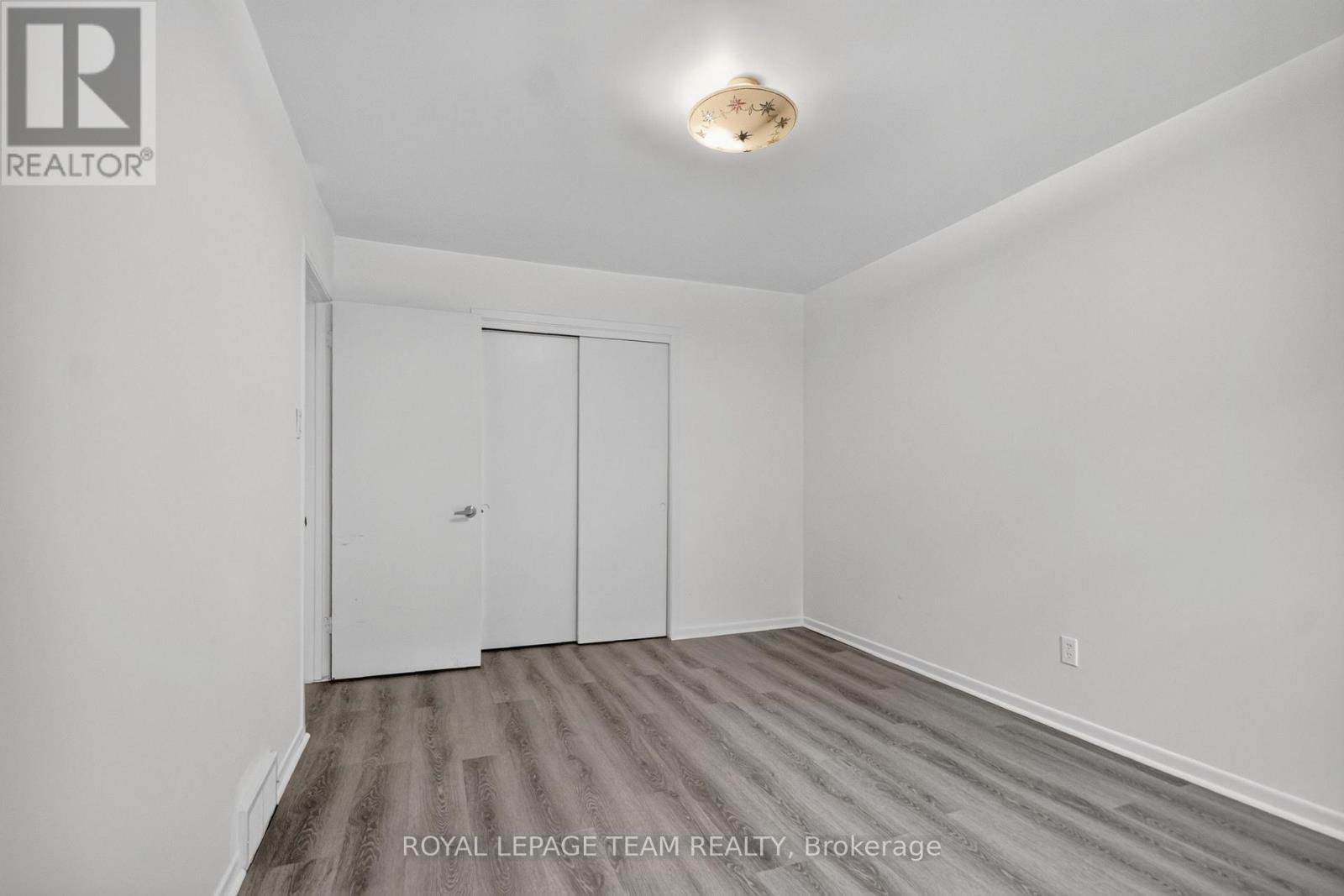 157 Mulvihill Avenue, Ottawa, ON - Indoor Photo Showing Other Room
