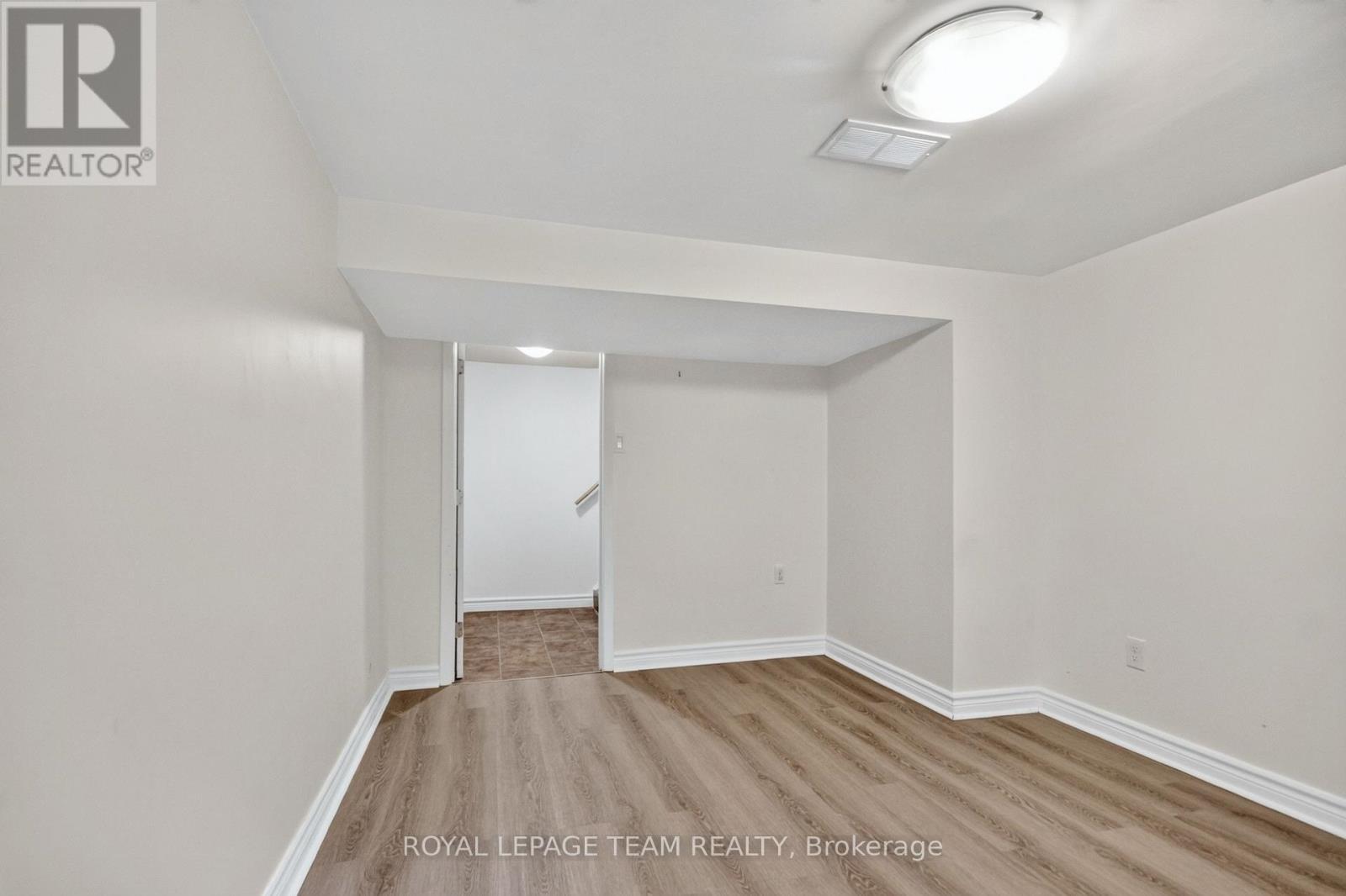 157 Mulvihill Avenue, Ottawa, ON - Indoor Photo Showing Other Room
