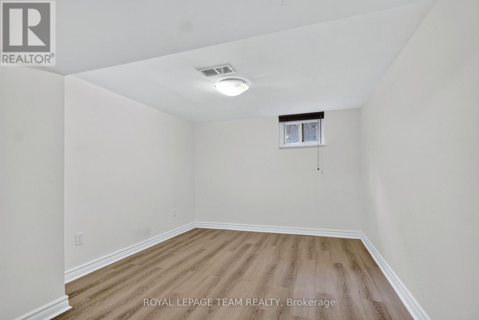 157 Mulvihill Avenue, Ottawa, ON - Indoor Photo Showing Other Room