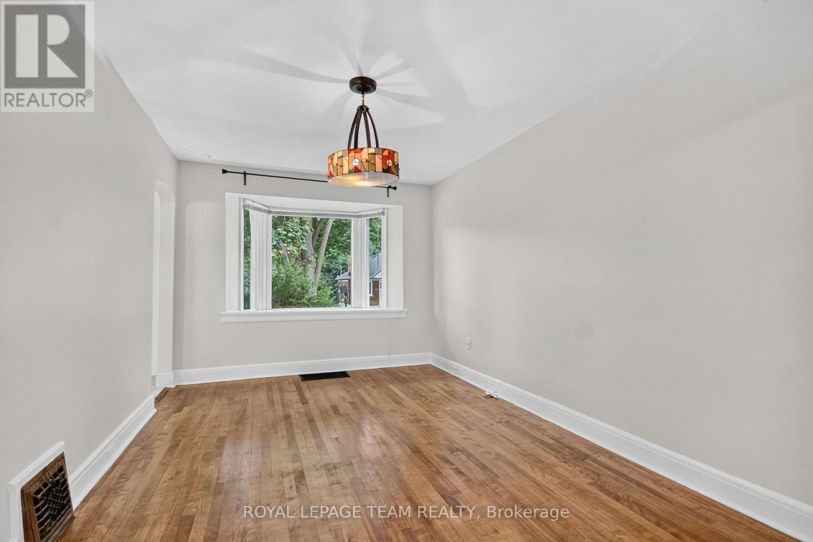 157 Mulvihill Avenue, Ottawa, ON - Indoor Photo Showing Other Room
