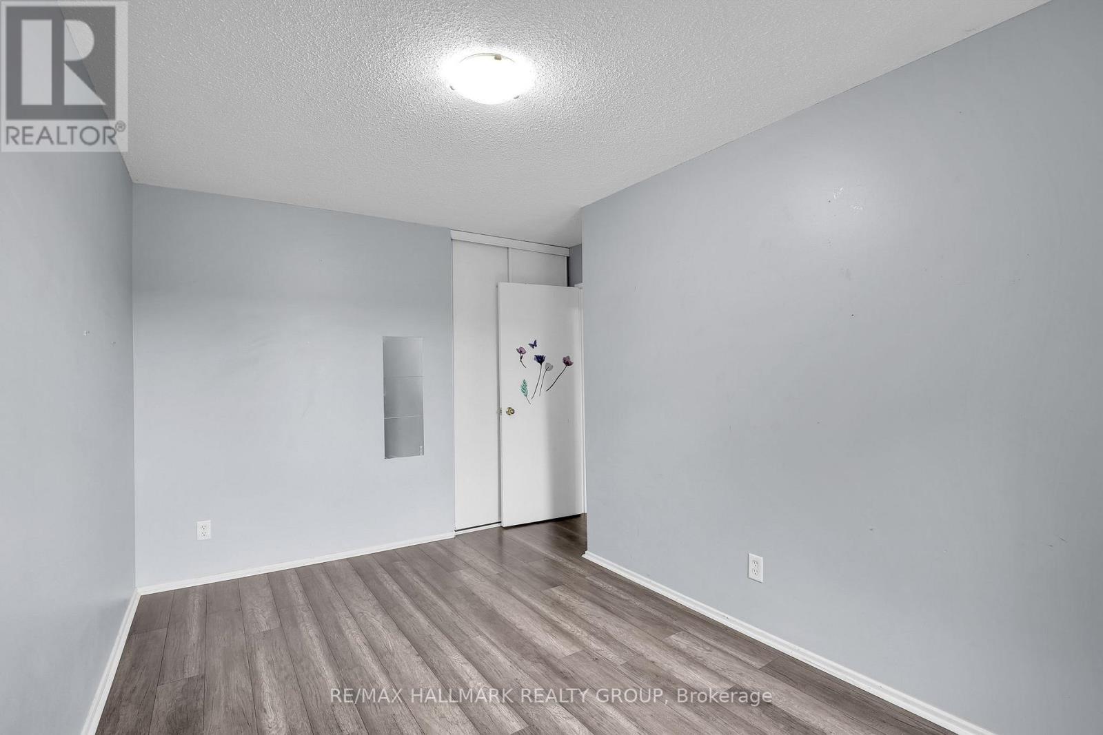 2912 Fairlea Crescent, Ottawa, ON - Indoor Photo Showing Other Room