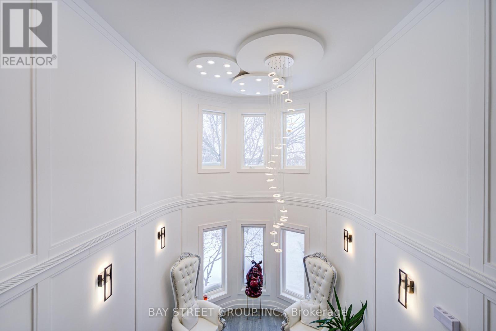 48 Coldstream Crescent, Richmond Hill, ON - Indoor Photo Showing Other Room