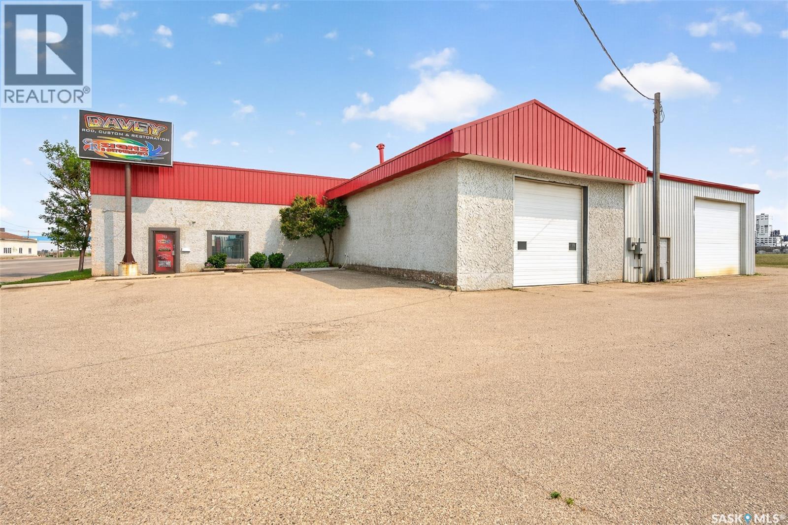 751 High Street W, Moose Jaw, SK