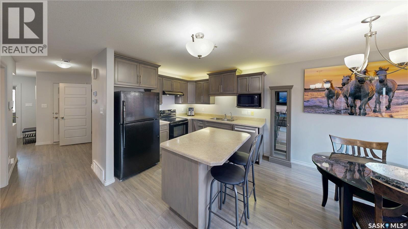 134 4100 Sandhill Crescent, Regina, SK - Indoor