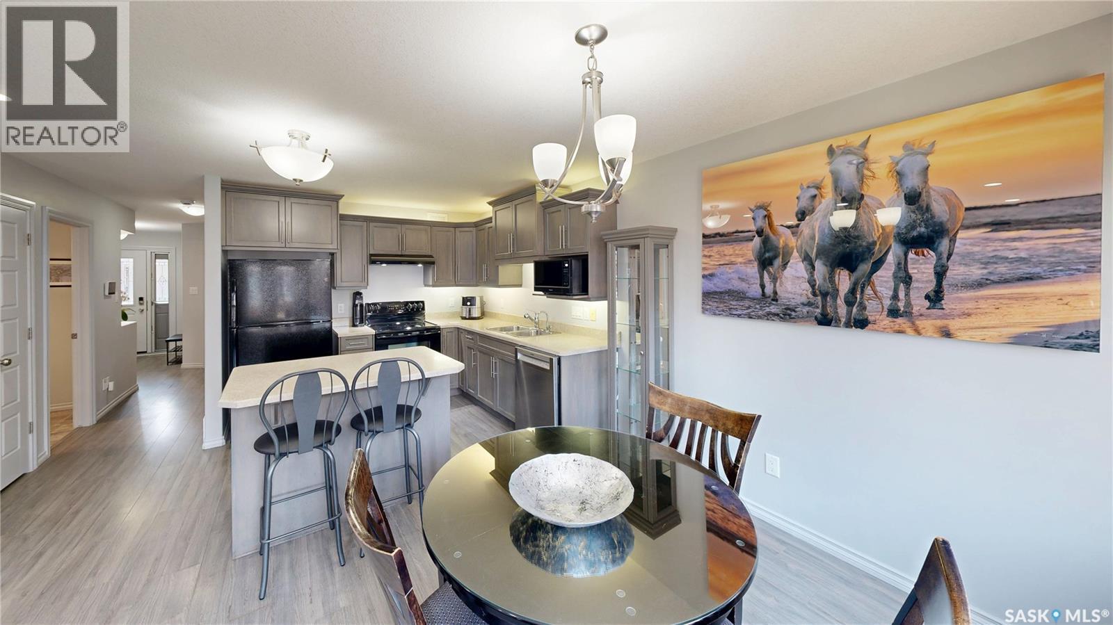 134 4100 Sandhill Crescent, Regina, SK - Indoor Photo Showing Dining Room