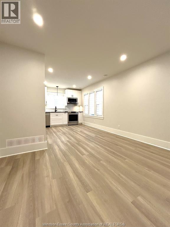 1748 Hall Avenue Unit# Main, Windsor, ON - Indoor Photo Showing Other Room