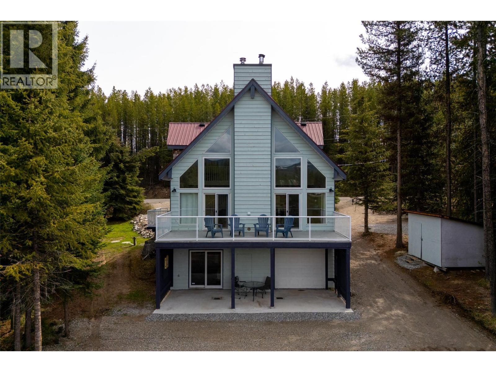 9315 Paradise Road, Kelowna, BC - Outdoor