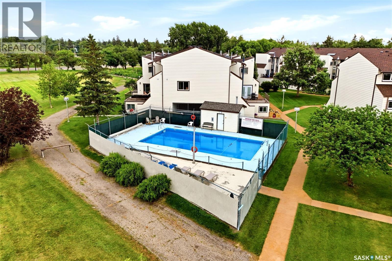 5136 10Th Avenue, Regina, SK - Outdoor With In Ground Pool