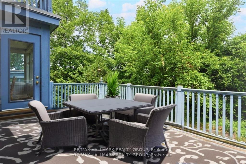 23 Davidson Drive, Ottawa, ON - Outdoor With Deck Patio Veranda