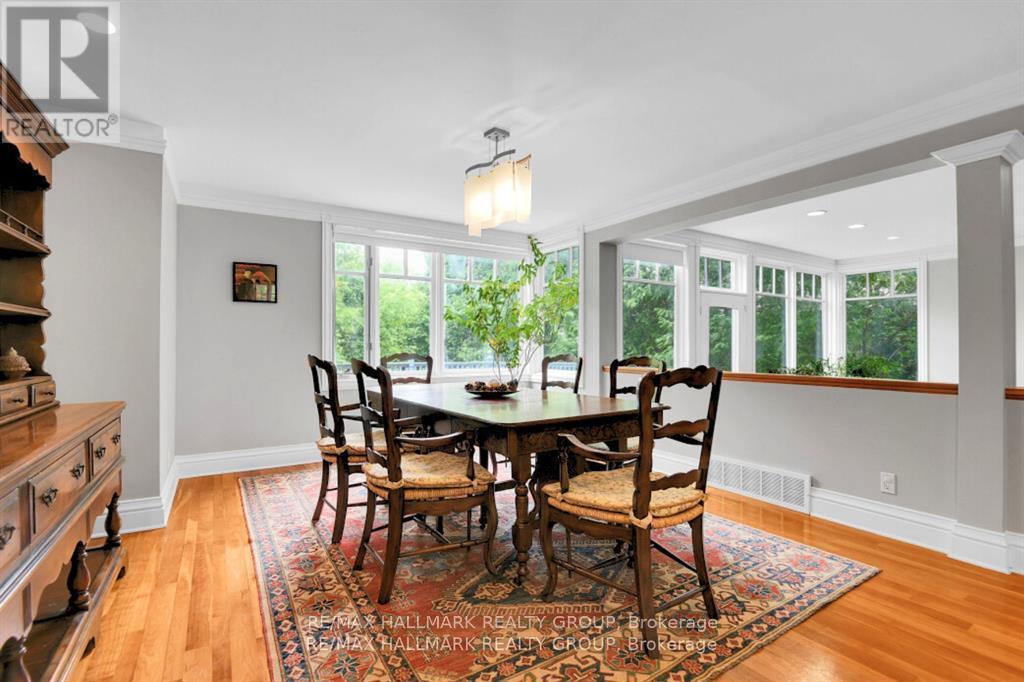 23 Davidson Drive, Ottawa, ON - Indoor Photo Showing Dining Room