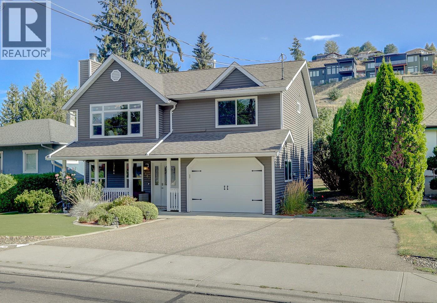 8405 Postill Drive, Coldstream, BC - Outdoor With Facade
