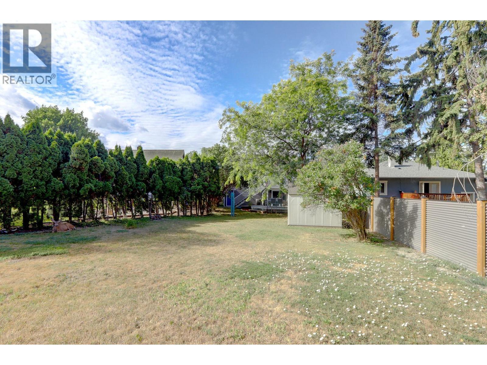 8405 Postill Drive, Coldstream, BC - Outdoor