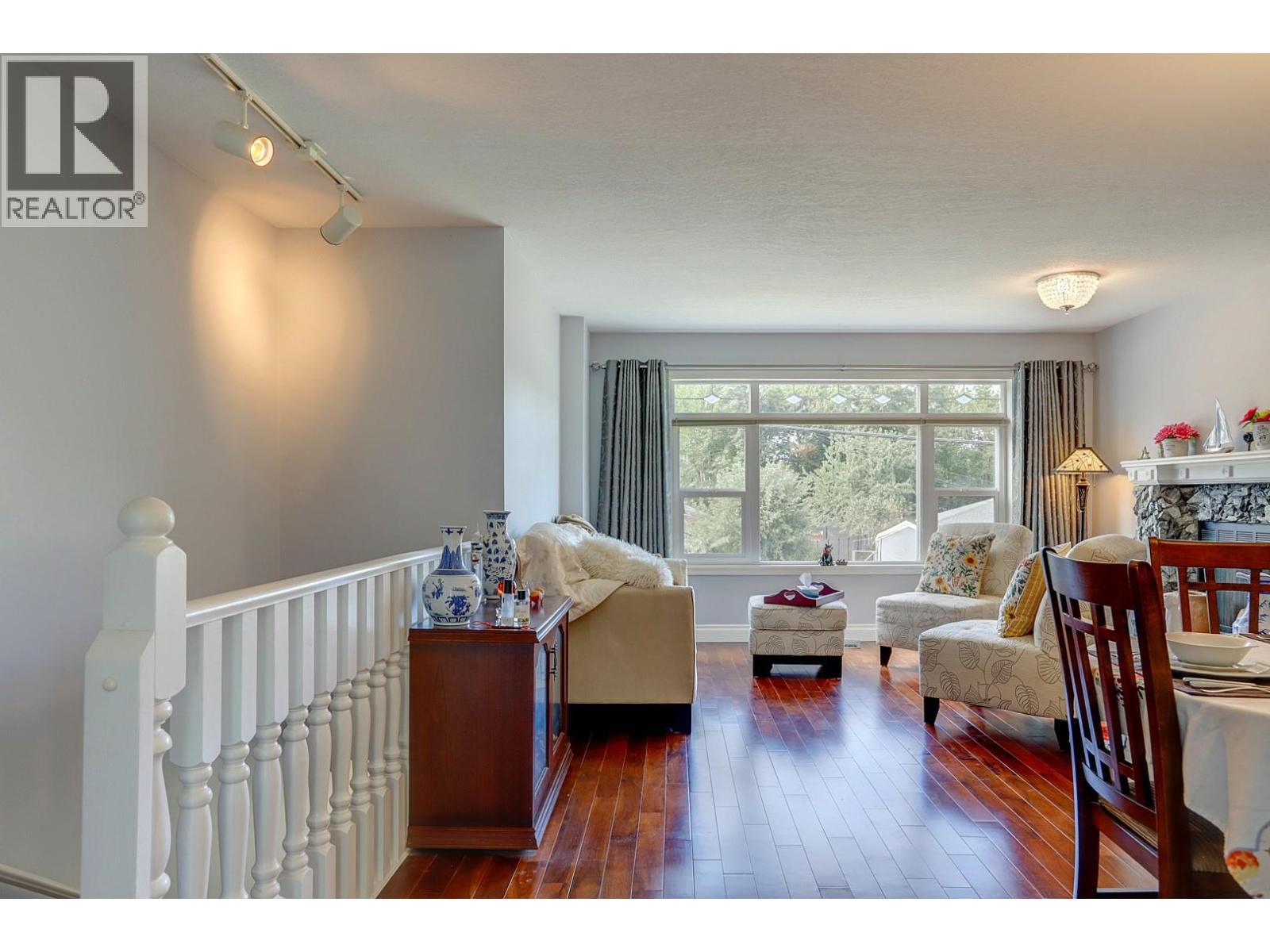 8405 Postill Drive, Coldstream, BC - Indoor Photo Showing Other Room