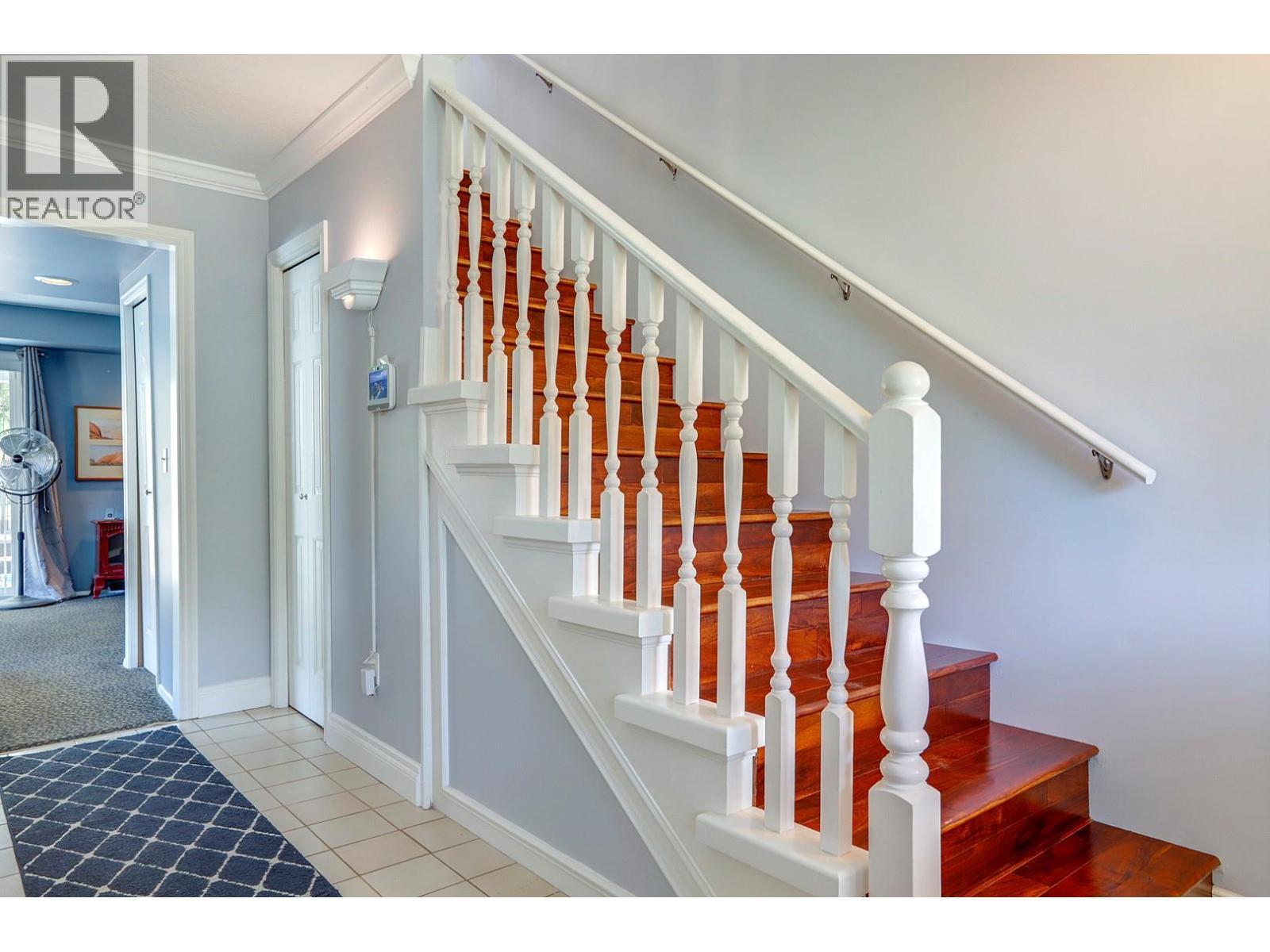 8405 Postill Drive, Coldstream, BC - Indoor Photo Showing Other Room