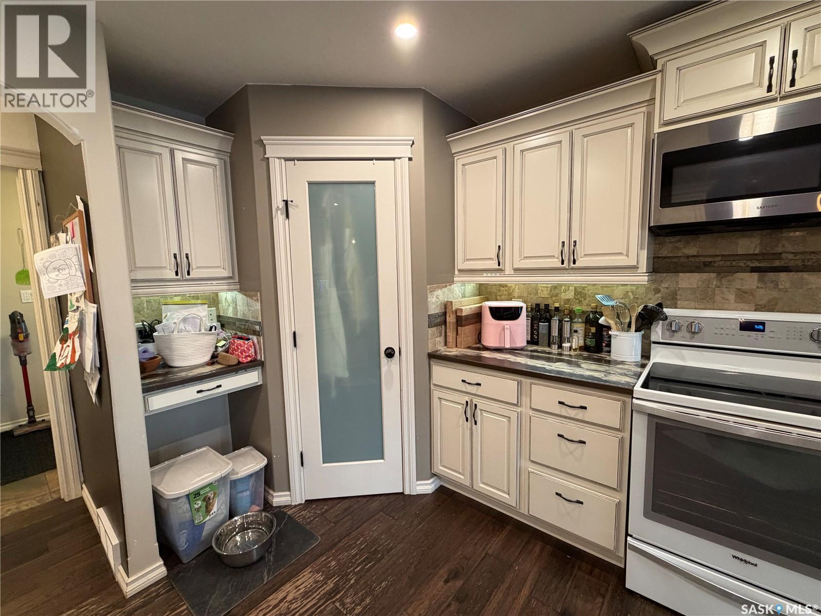 504 Wright Road, Moosomin, SK - Indoor Photo Showing Kitchen
