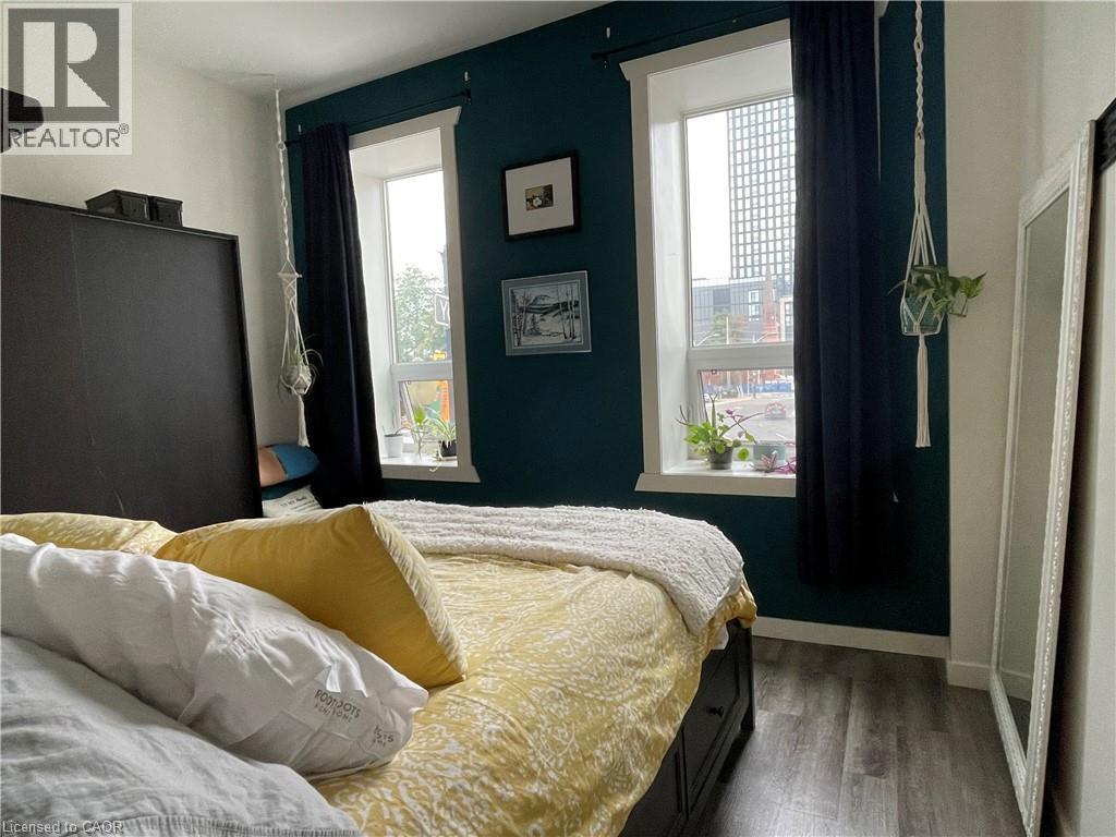 91 James Street N, Hamilton, ON - Indoor Photo Showing Bedroom