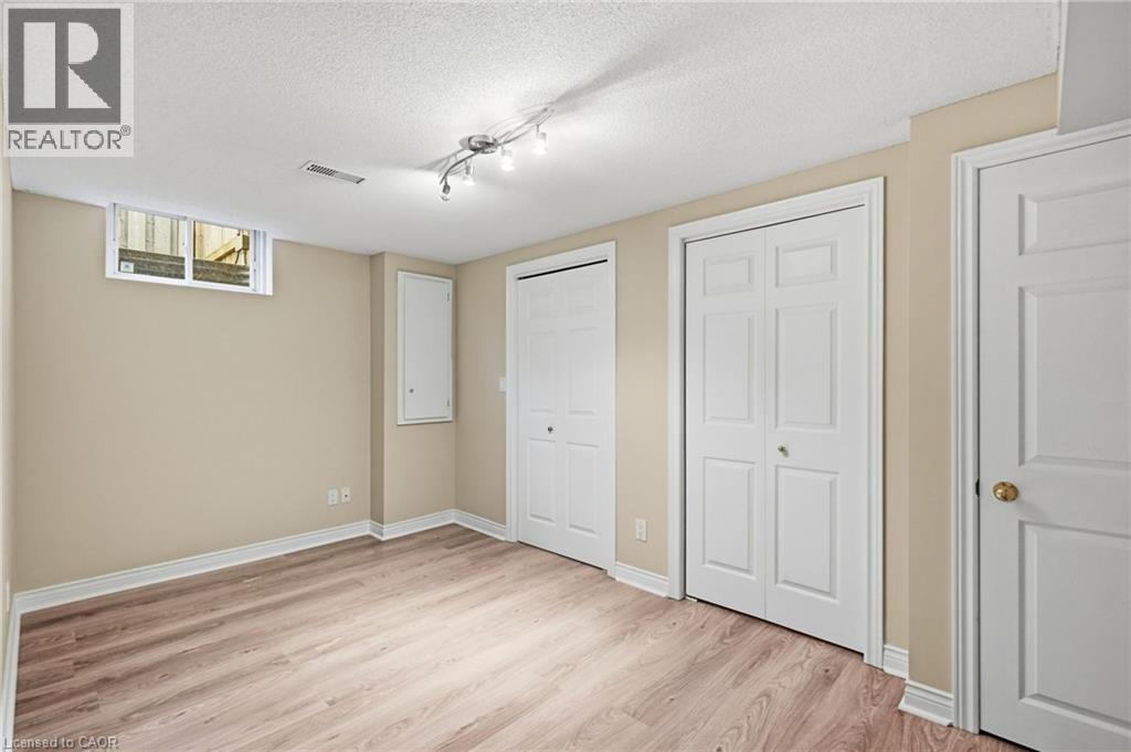 Bedroom #2 - 5 Manor Crescent, Grimsby, ON - Indoor Photo Showing Other Room