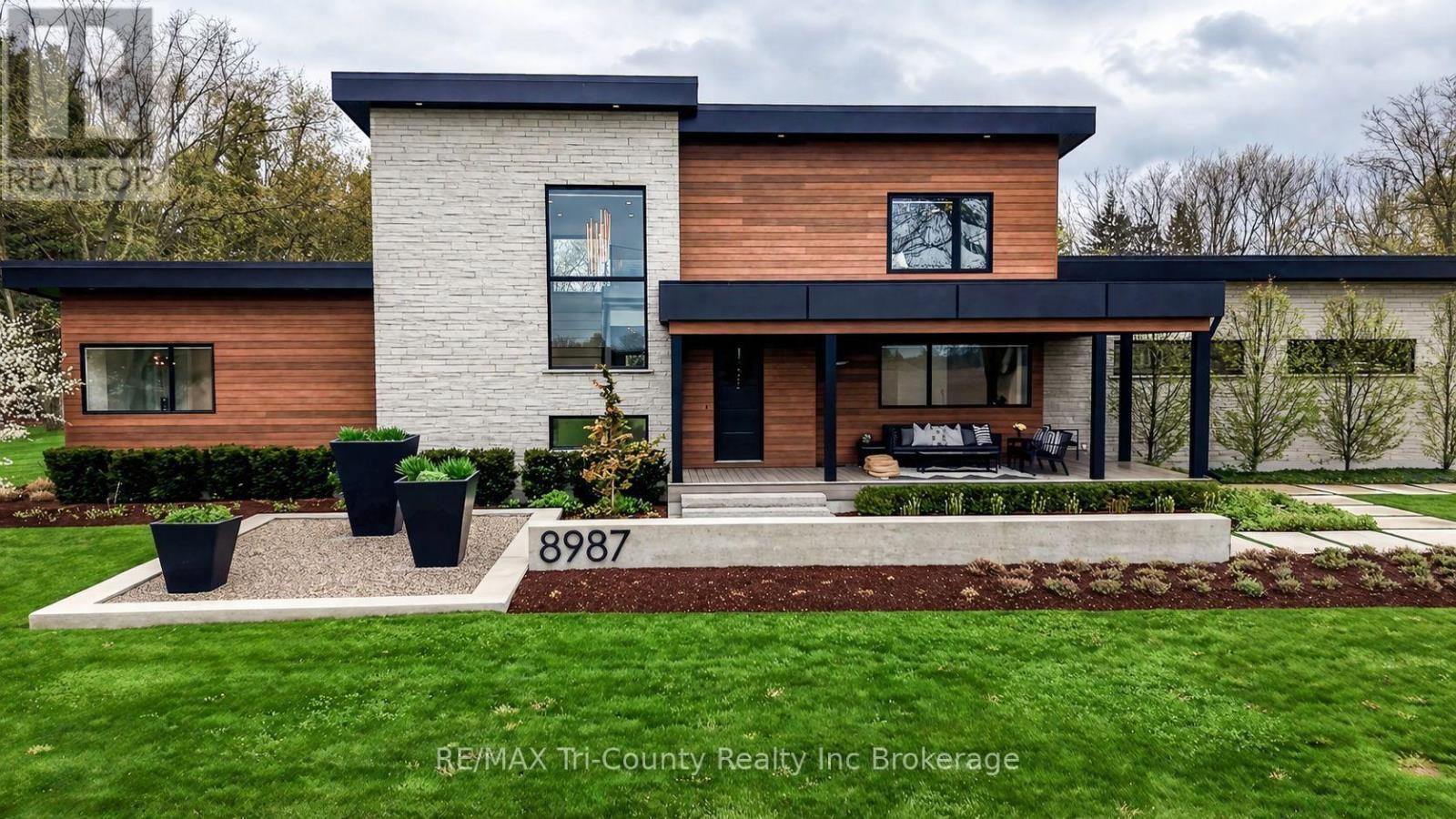 8987 Powers Road, Central Elgin, ON - Outdoor